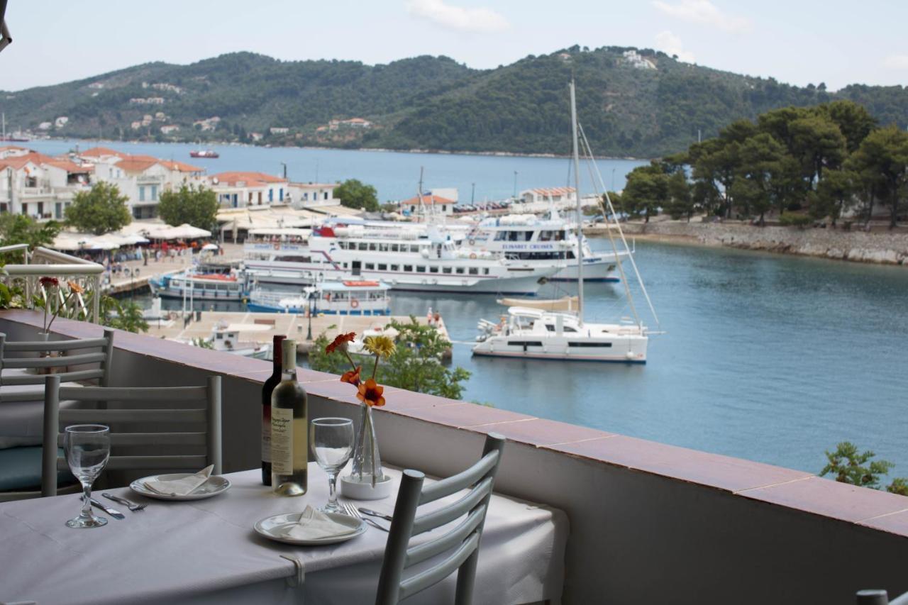 Villas Alexandra Skiathos Platanias  Eksteriør bilde
